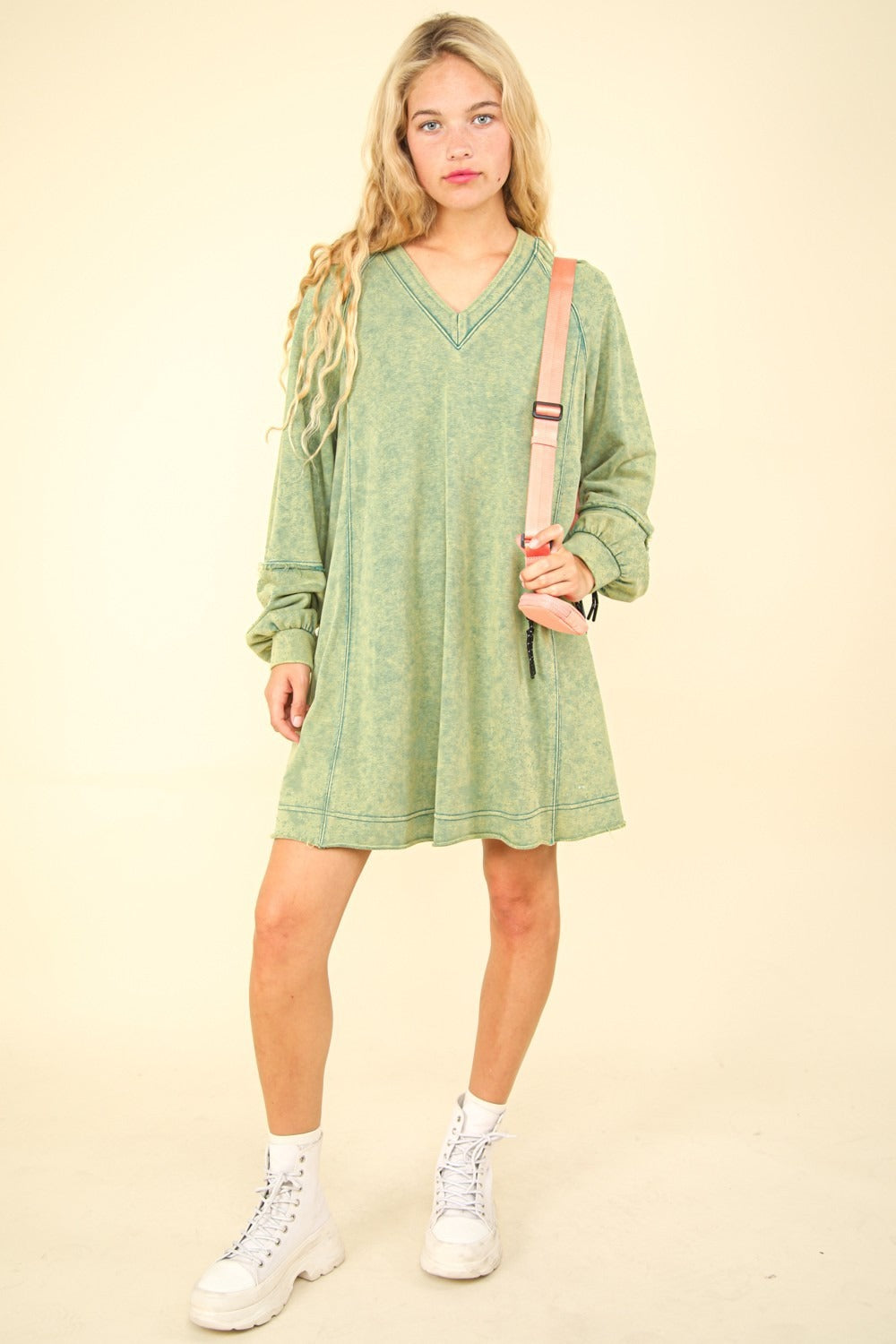 VERY J Oversized Memories Mineral Washed Oversized A-Line Mini Dress in Forest