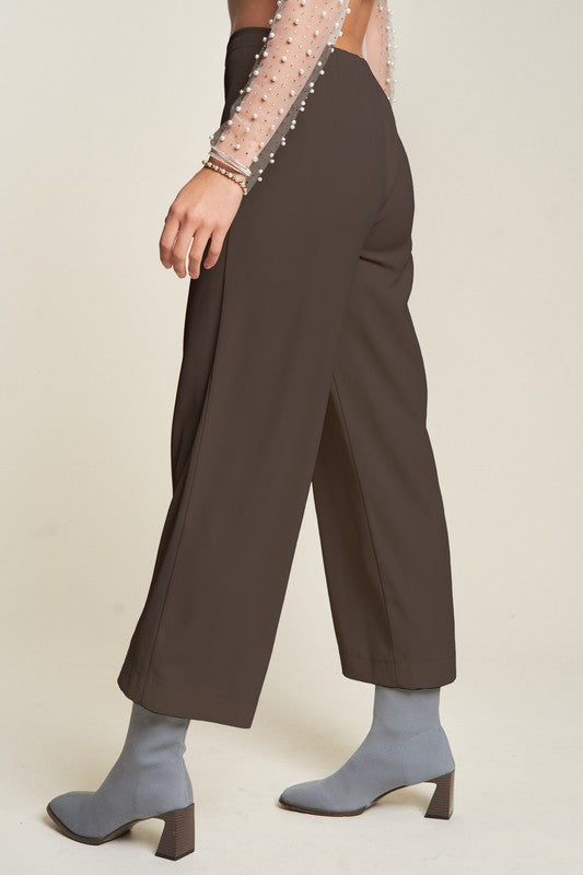 Davi & Dani Wide Awake Wide Leg Mid-Rise Pants in Chocolate