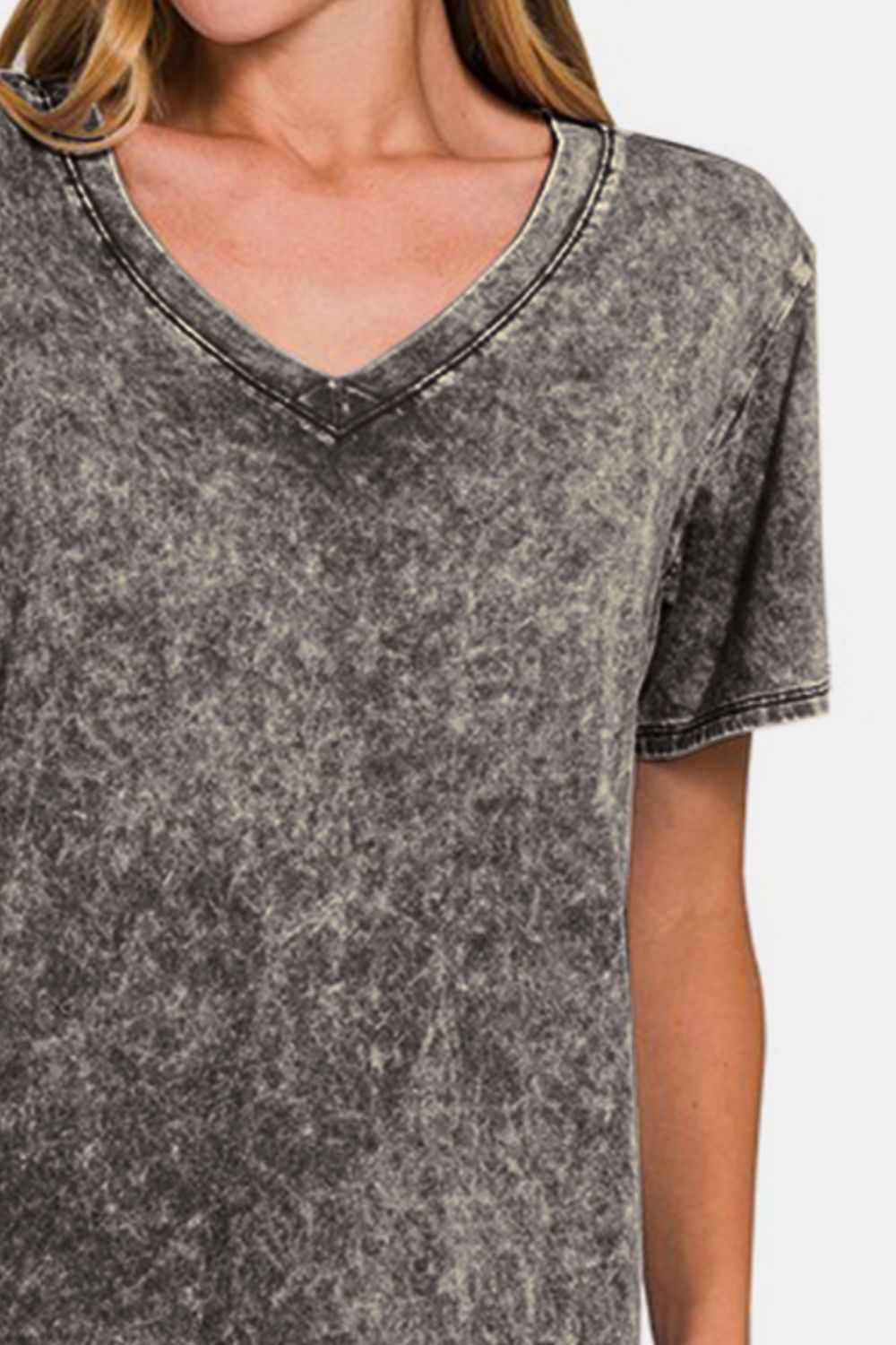 Zenana Cute in Gray Washed Short Sleeve V-Neck T-Shirt in Dark Gray