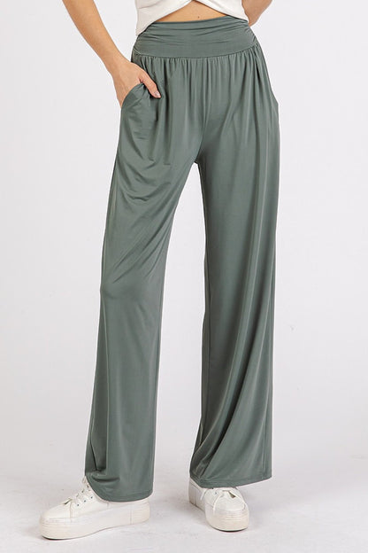 Mittoshop Living for the Flow Stretch Banded Waist Wide Leg Pants with Pockets in Army Green