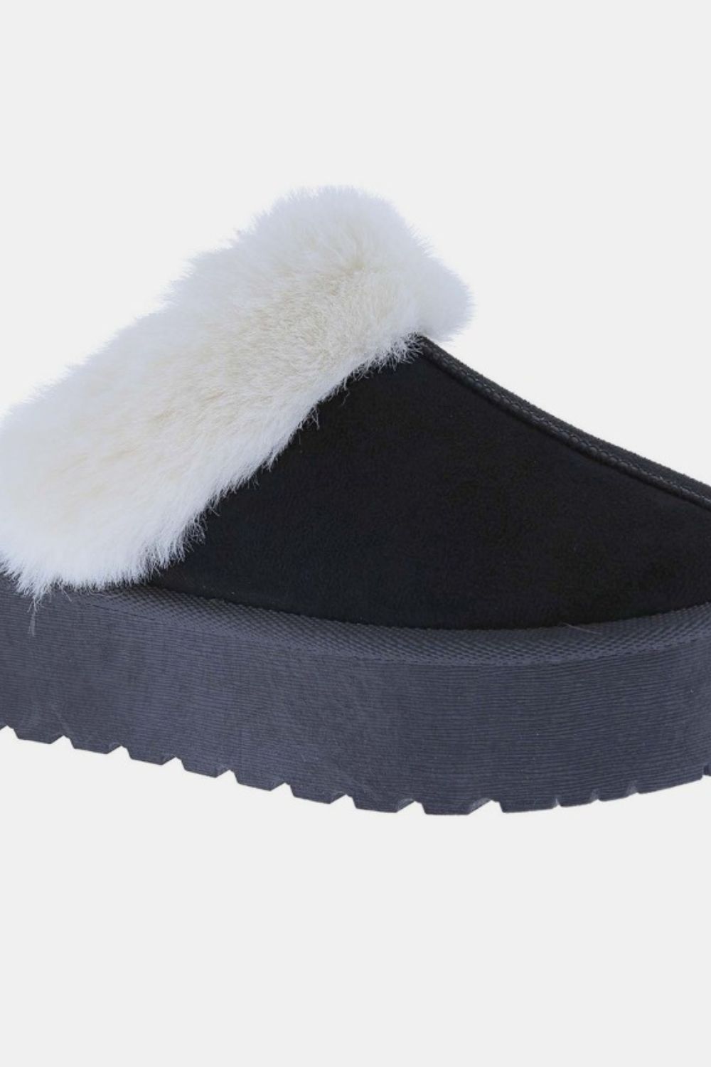 Weeboo Stepping In Cozy Thick Bottom Fur Trim Snow Slippers in Black