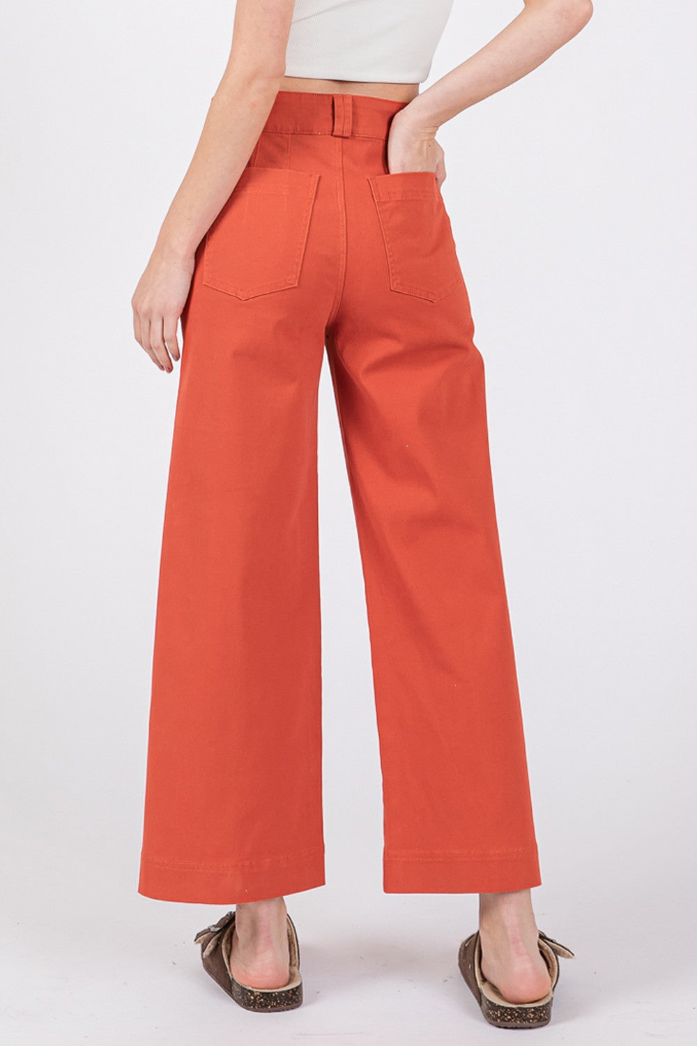 SAGE + FIG Annette Wide Leg Cropped Pants in Cinnamon