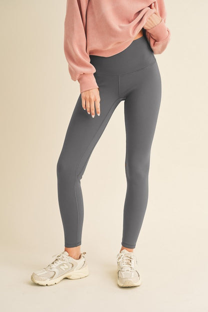 Yelete Conquer The Cold Fleece Lined High Waisted Leggings in Gray