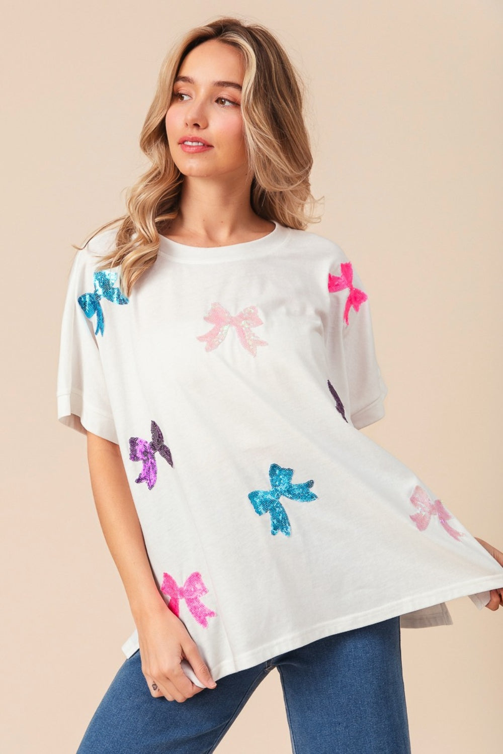 BiBi Ribbons And Bows Sequin Bow Patch Short Sleeve T-Shirt in Off White