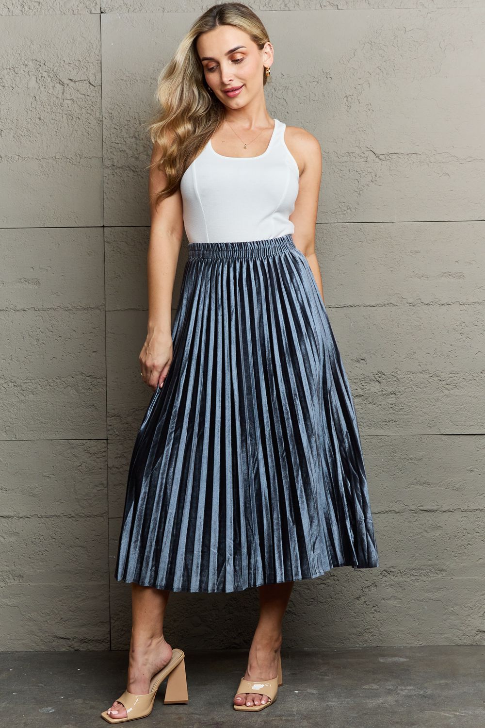 Ninexis A Little Bit Of Attitude Accordion Pleated Flowy Midi Skirt in Cloudy Blue