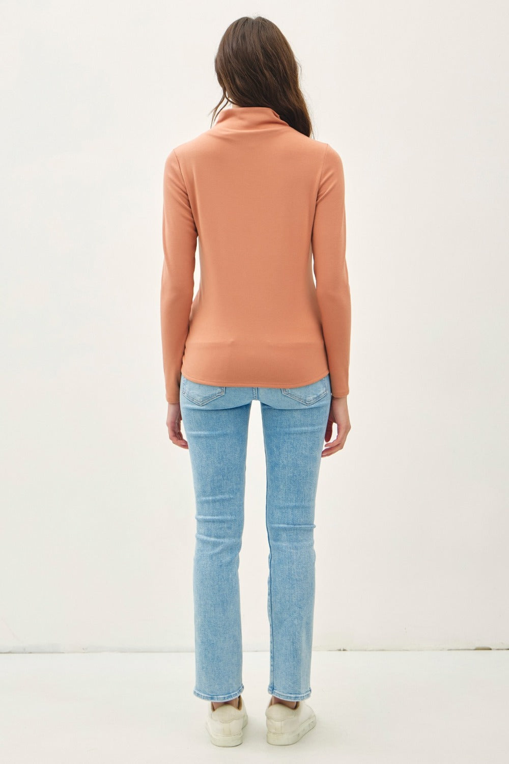 Be Cool Finding My Balance Mock Neck Long Sleeve T-Shirt in Persimmon