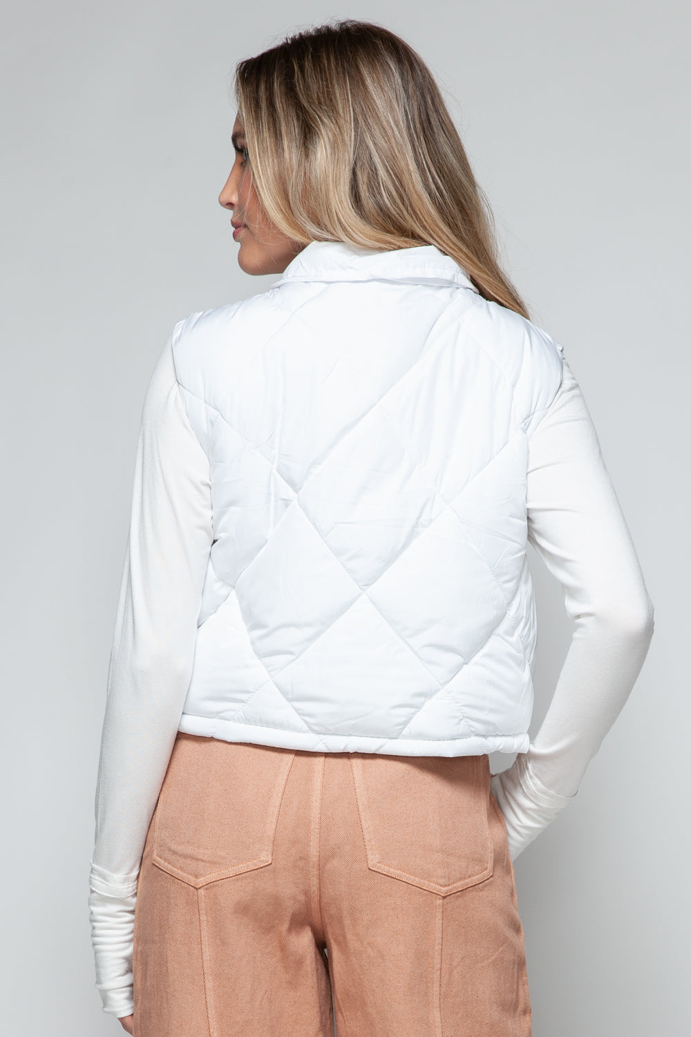 Snobbish Quilted and Cute Snap Down Quilted Crop Vest