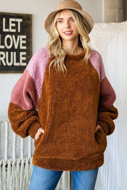 Culture Code A Vintage Year Color Block Faux Fur Raglan Sleeve Sweatshirt in Brown