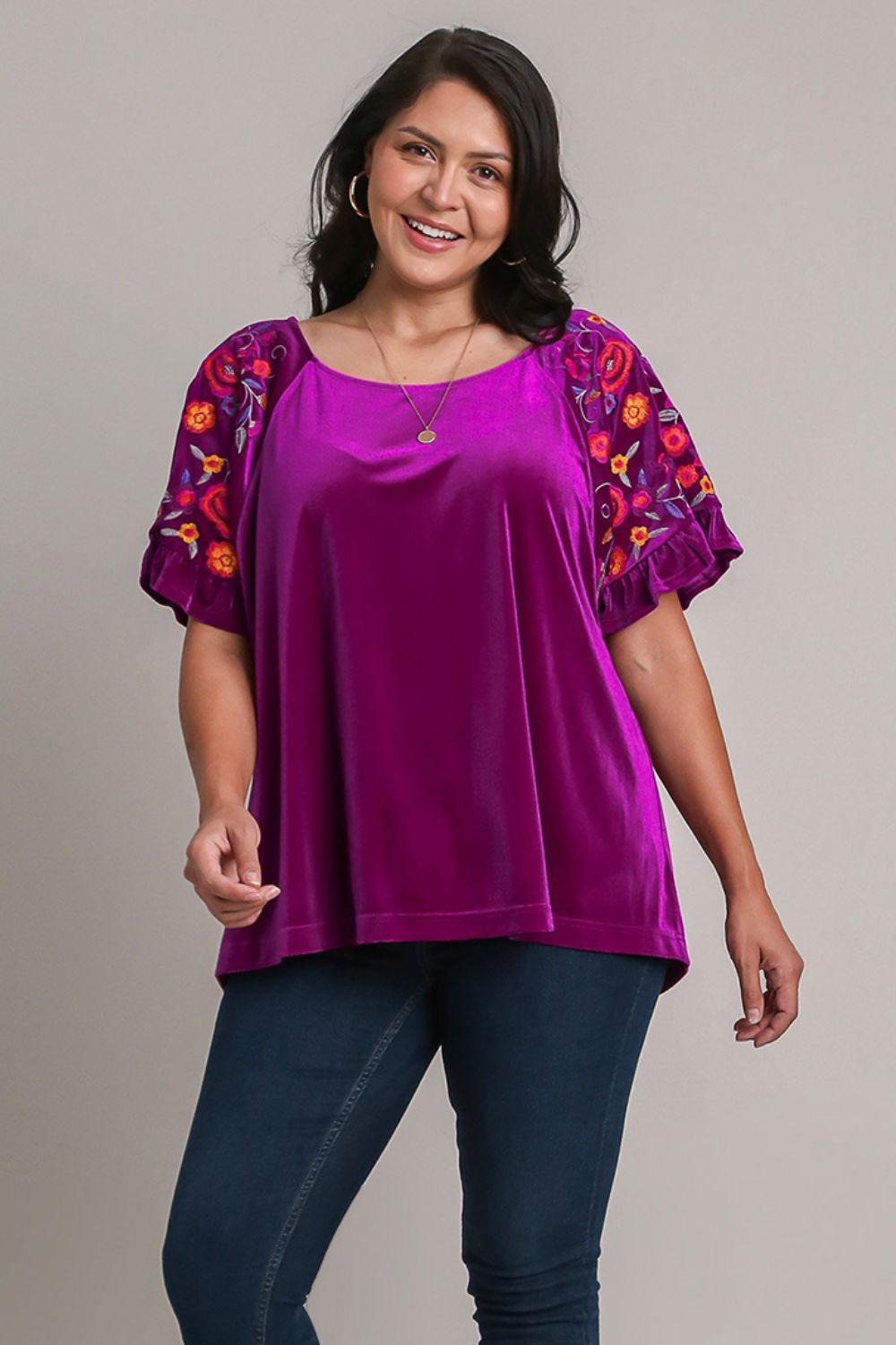 Umgee Tells A Story Velvet Embroidery Short Sleeve Blouse in Violet