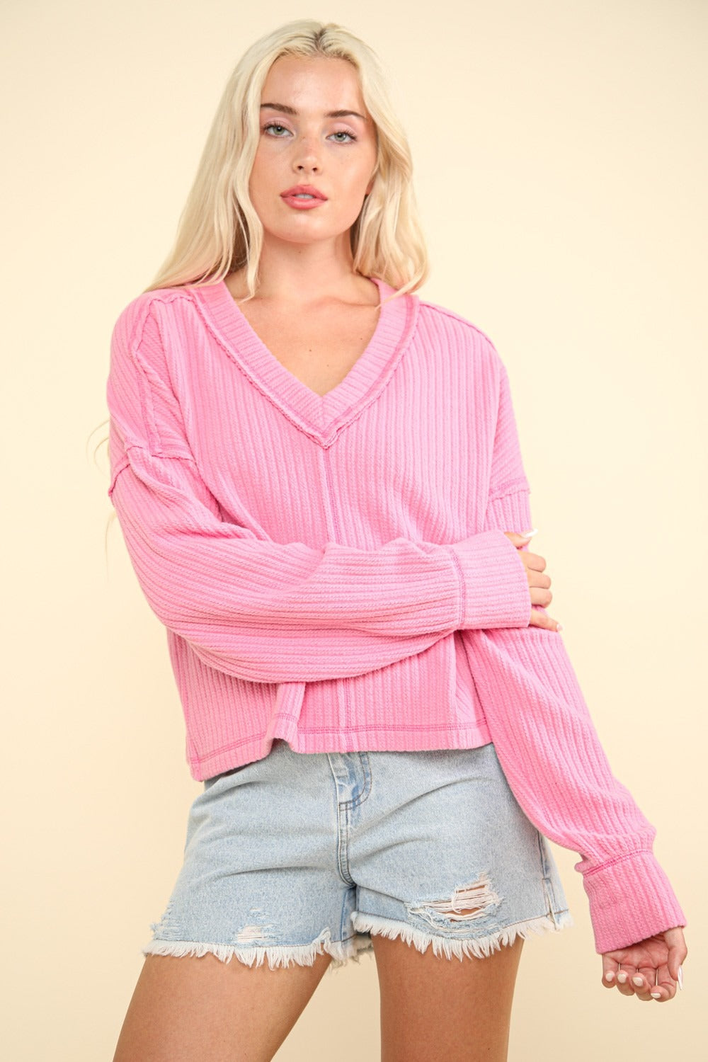 VERY J Knit Happens Exposed Seam V-Neck Ribbed Knit Top in Pink