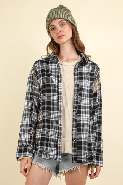 VERY J Falling For Plaid Contrast Plaid Raw Detail Shirt in Black