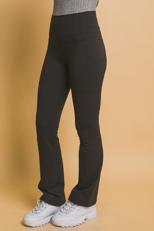 Love Tree First Class High Waist Flare Active Leggings with Side Pockets in Black