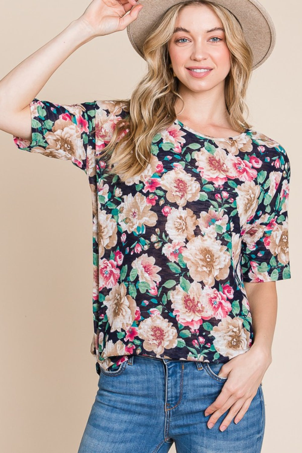 BOMBOM Bed of Roses Floral T-Shirt