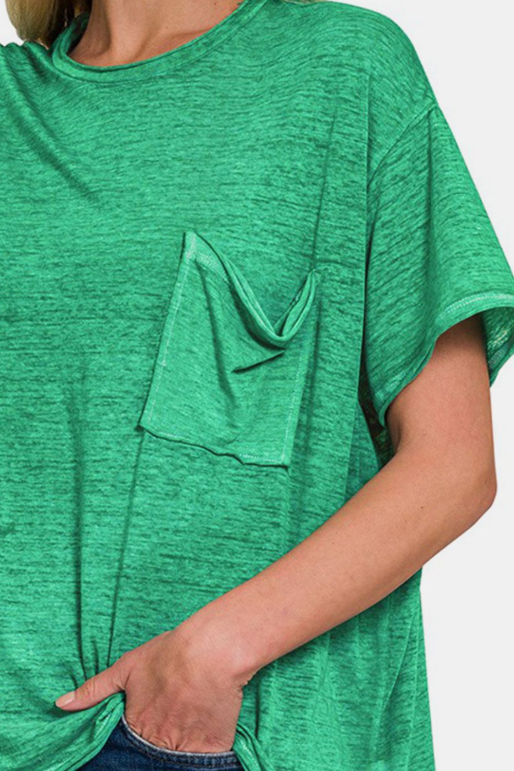 Zenana Relaxed Street Pocketed T-Shirt in Green