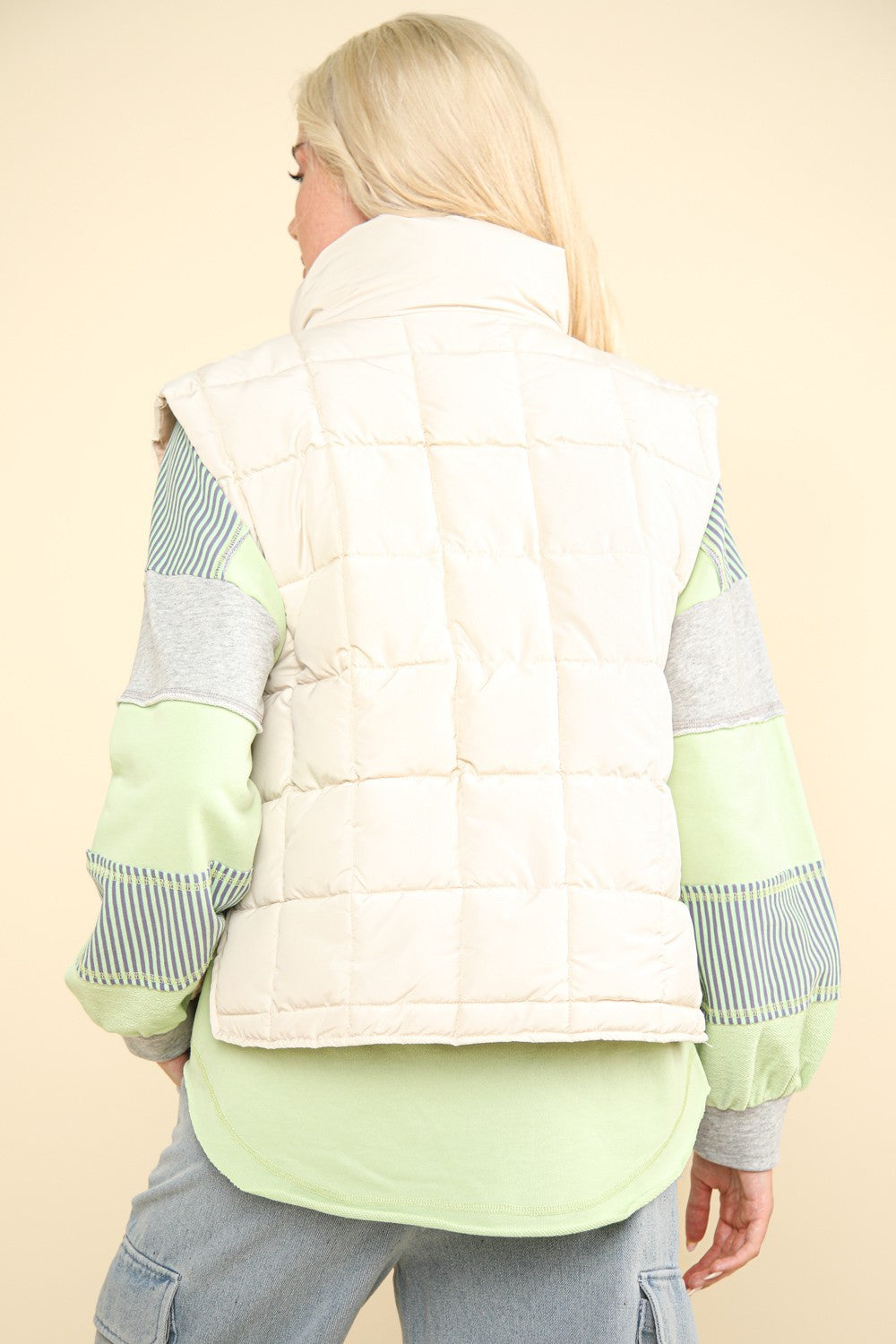 VERY J In Puffer Haven Zip Up Puffer Padded Warm Vest in Ivory