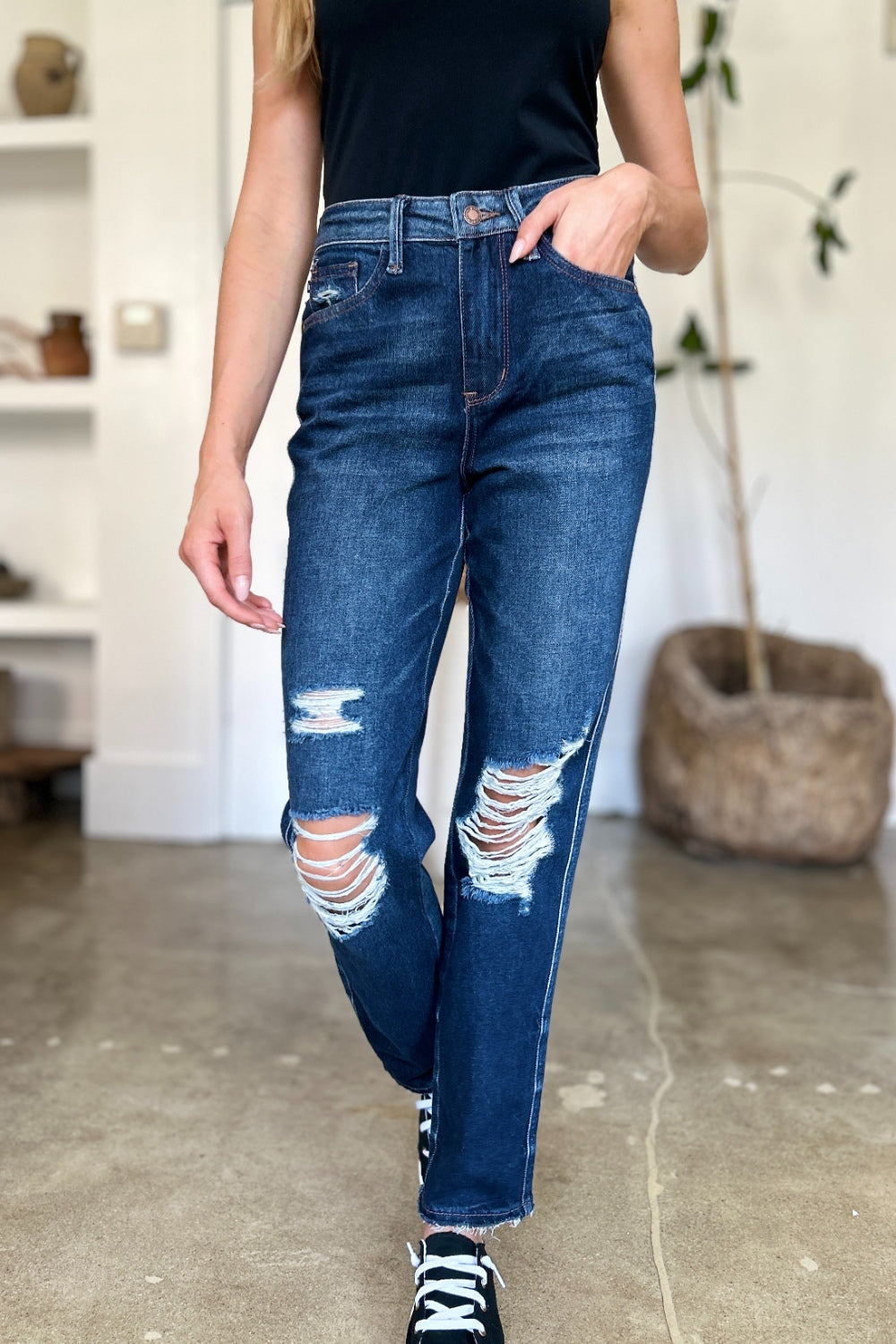 Judy Blue Nana High Waist Rigid Magic Heavy Destroy Straight Jeans