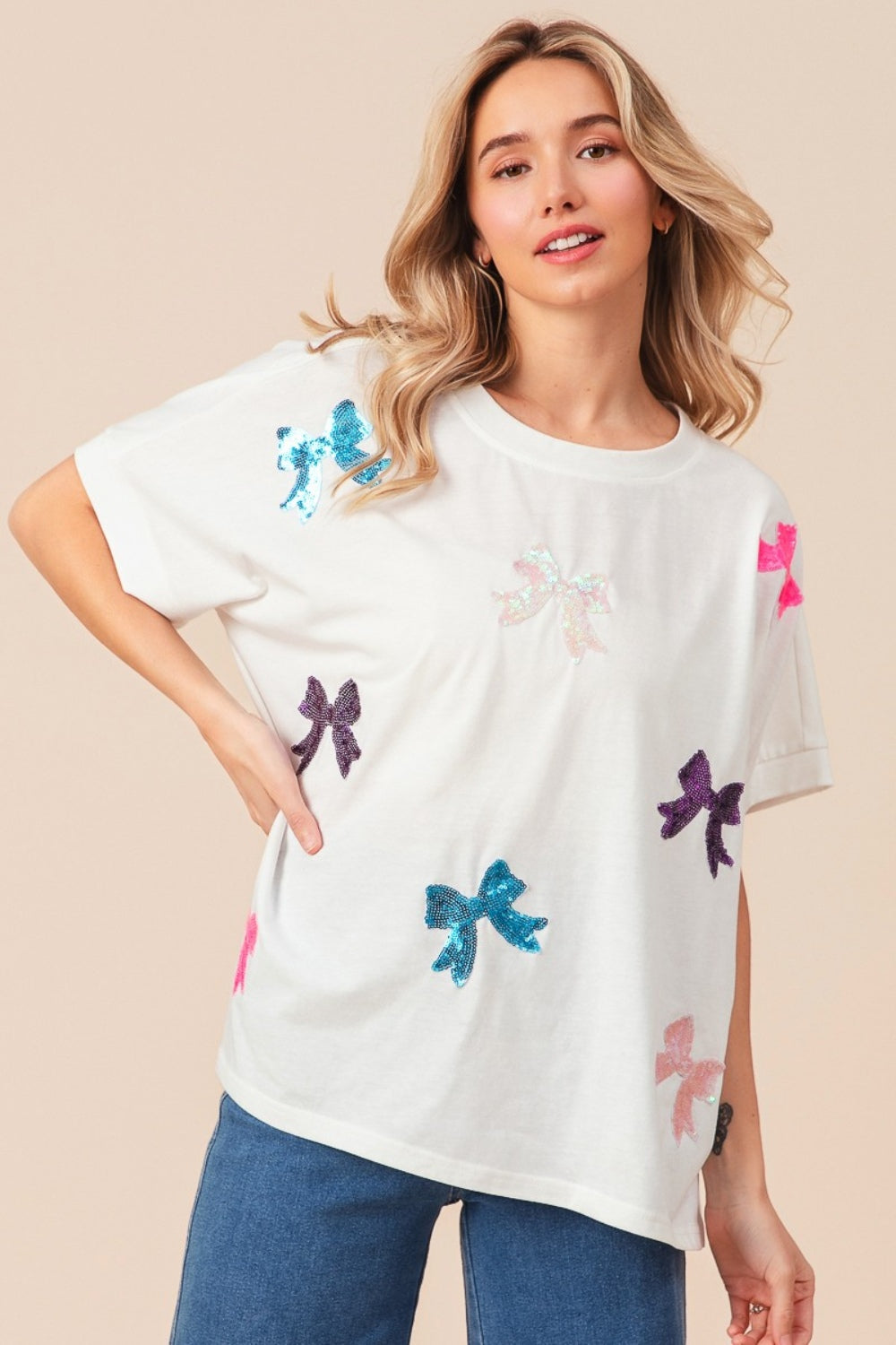 BiBi Ribbons And Bows Sequin Bow Patch Short Sleeve T-Shirt in Off White