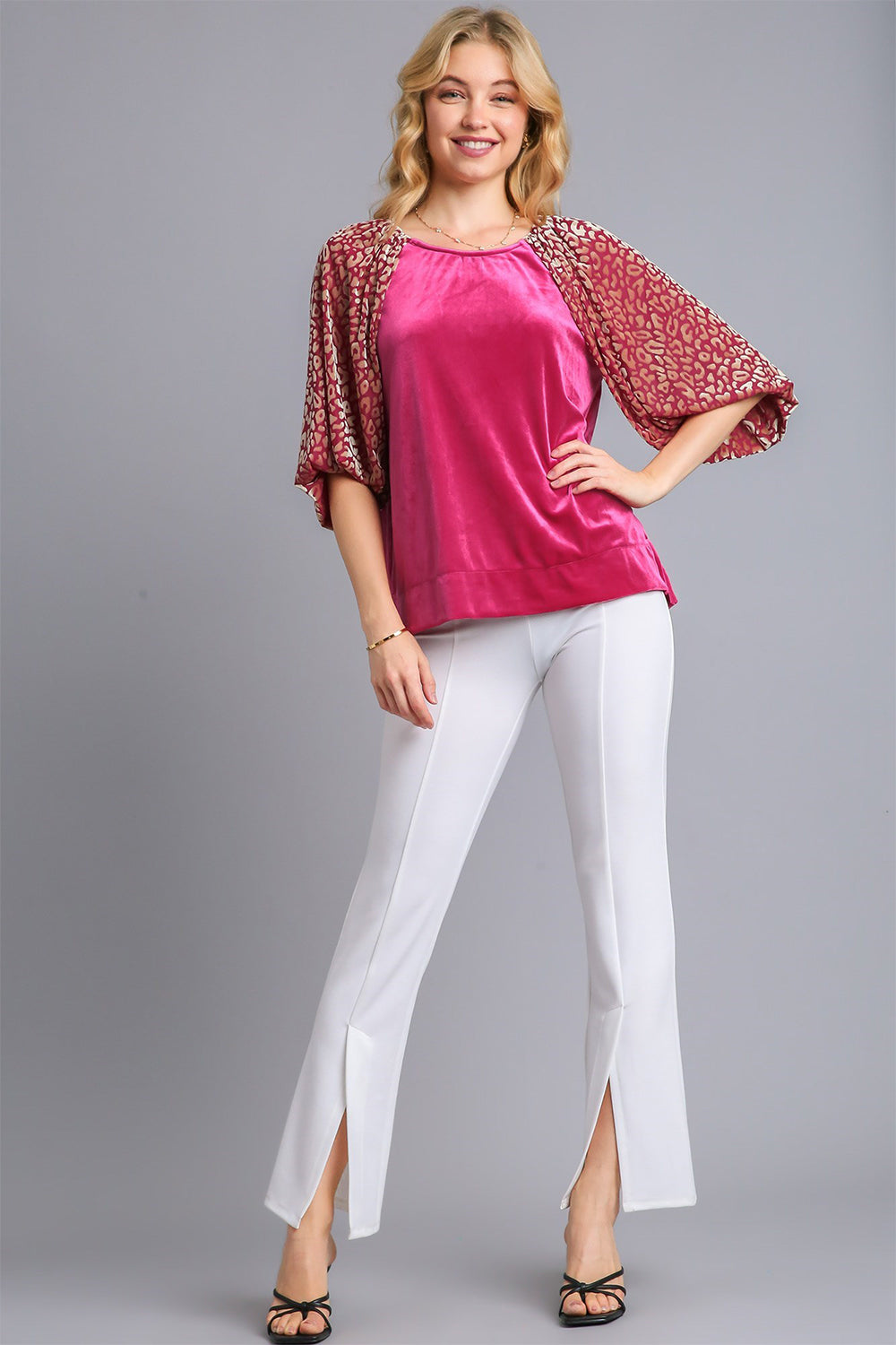 Umgee A Pop of Leopard Balloon Sleeve Velvet Top in Raspberry