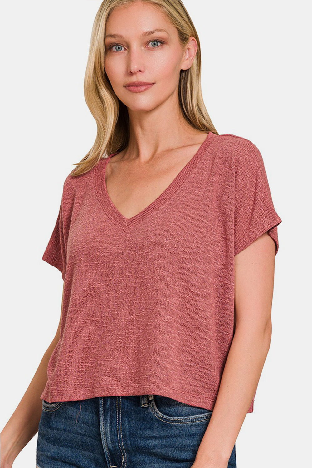 Zenana Back To Simple V-Neck Short Sleeve Crop T-Shirt in Rose