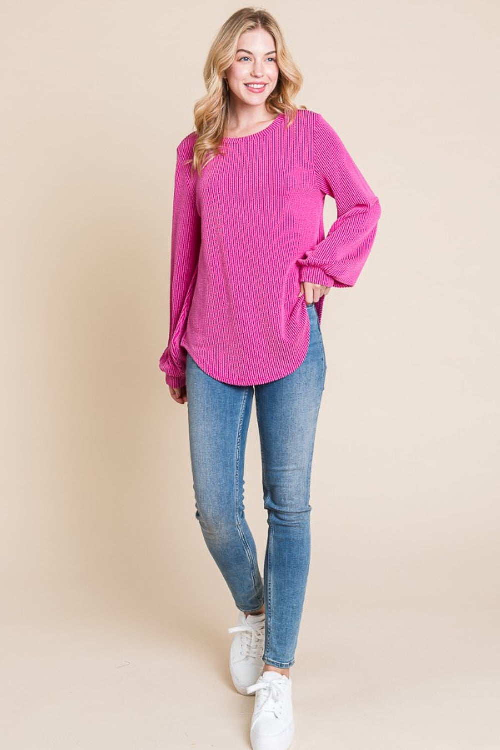 BOMBOM Chasing Dreams Long Sleeve Curved Hem Ribbed T-Shirt in Fuchsia