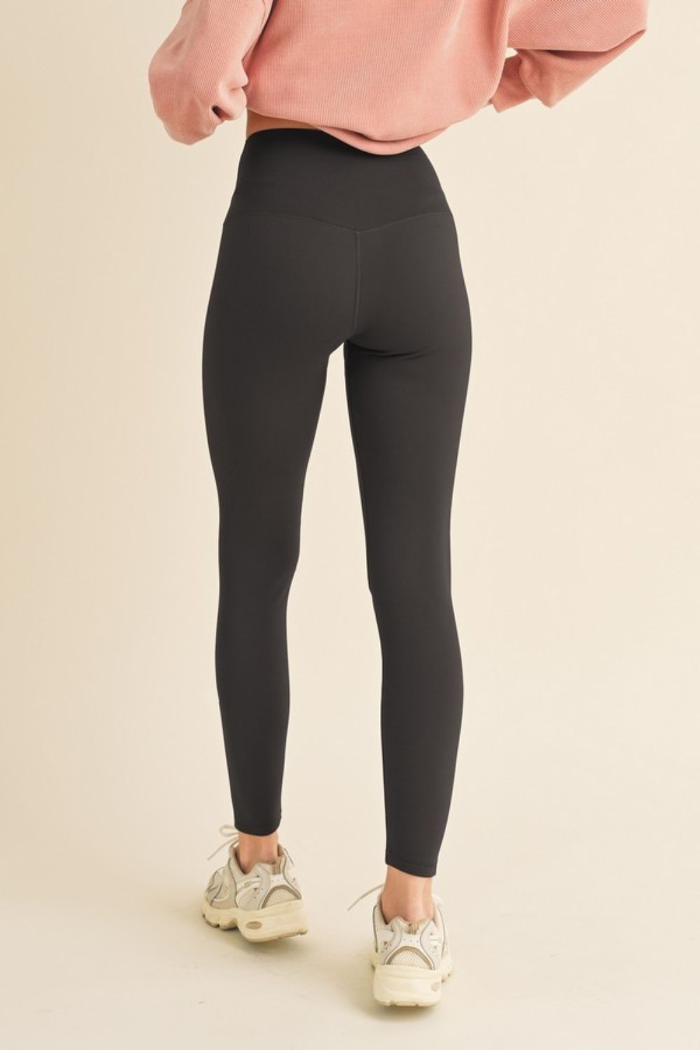 Yelete Conquer The Cold Fleece Lined High Waisted Leggings in Black