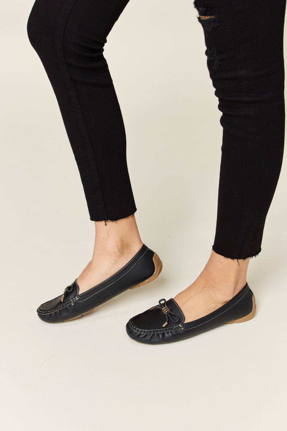 Forever Link Keep It Stepping Slip On Bow Flats Loafers in Black