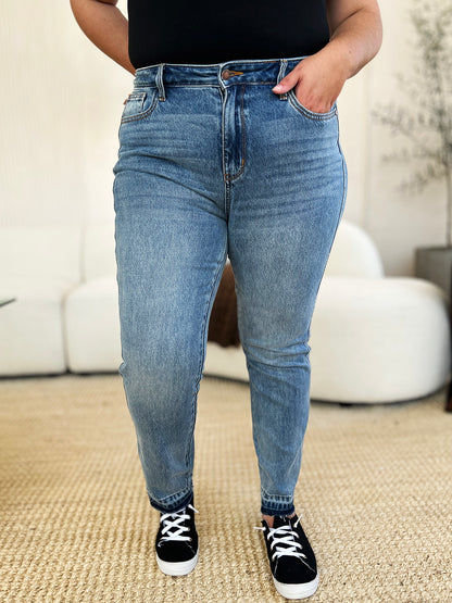 Judy Blue Madeline Mid Rise Rigid Magic Release Hem Jeans