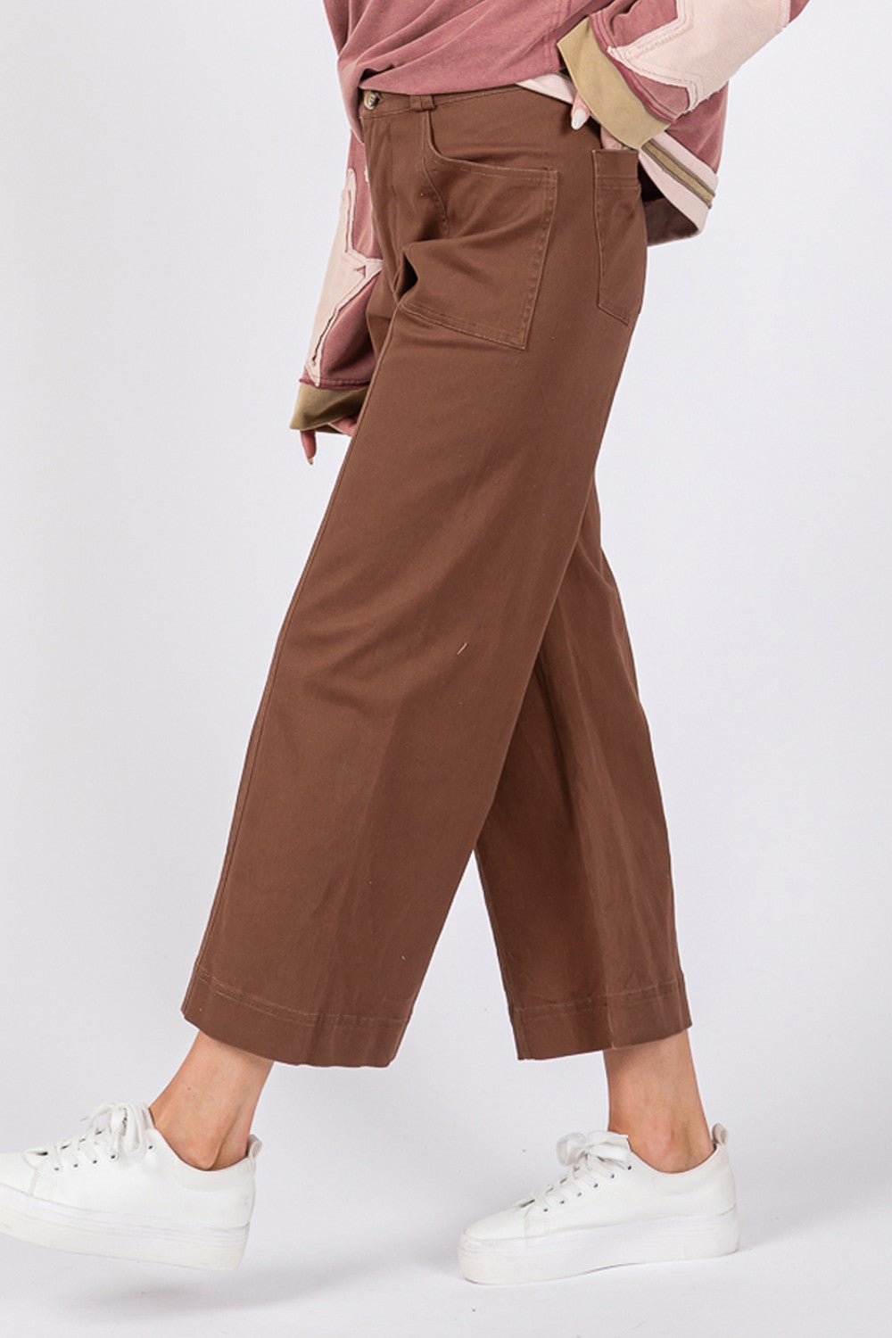 SAGE + FIG Annette Wide Leg Cropped Pants in Mocha