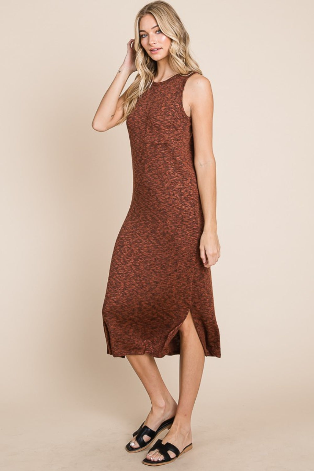 BOMBOM For The Night Slit Sleeveless Midi Dress in Rust