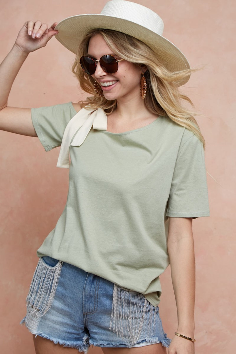 BiBi Embracing Ribbons Tied Ribbon One Shoulder Short Sleeve T-Shirt