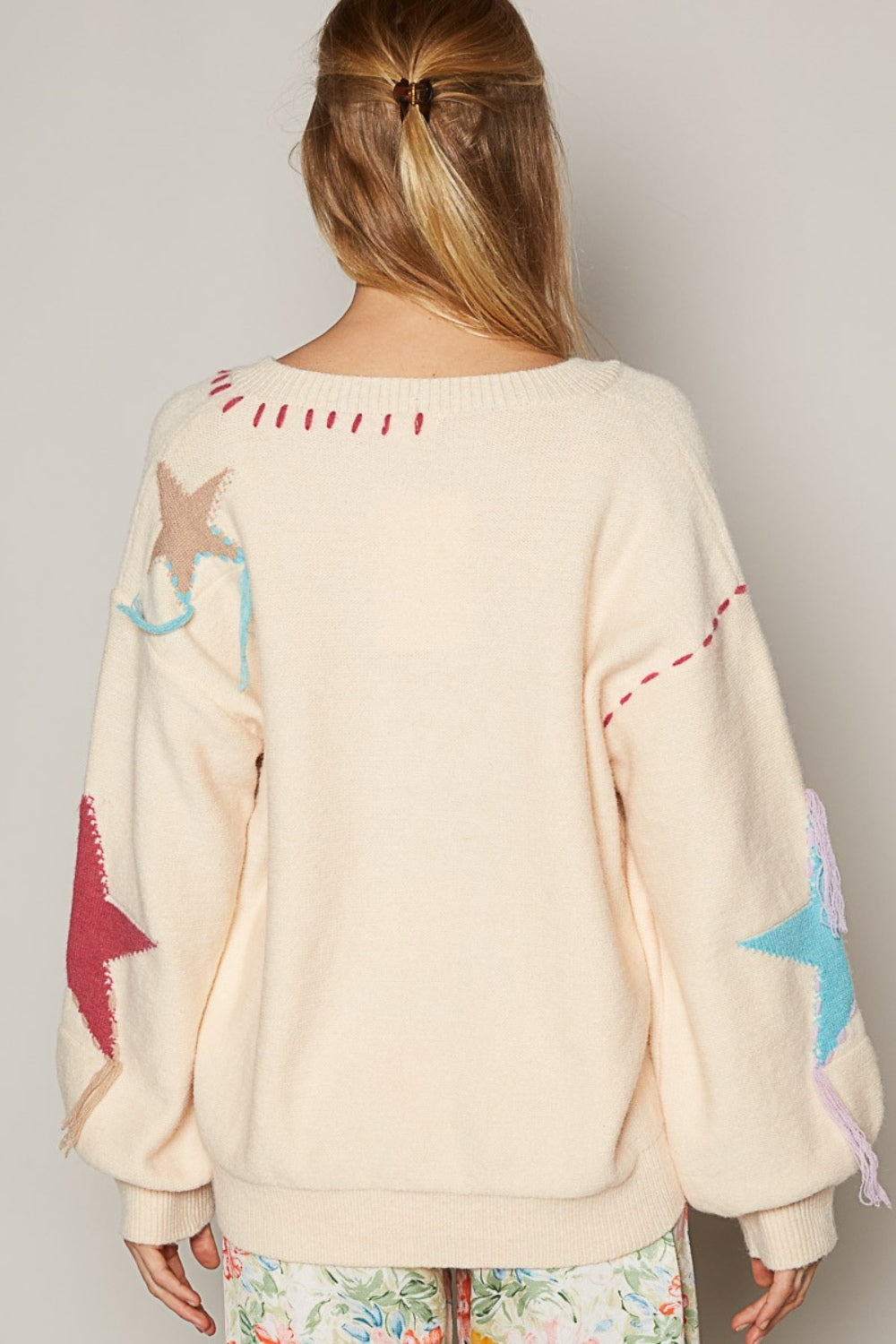 POL My Fall Fringe V-Neck Long Sleeve Star Fringe Sweater