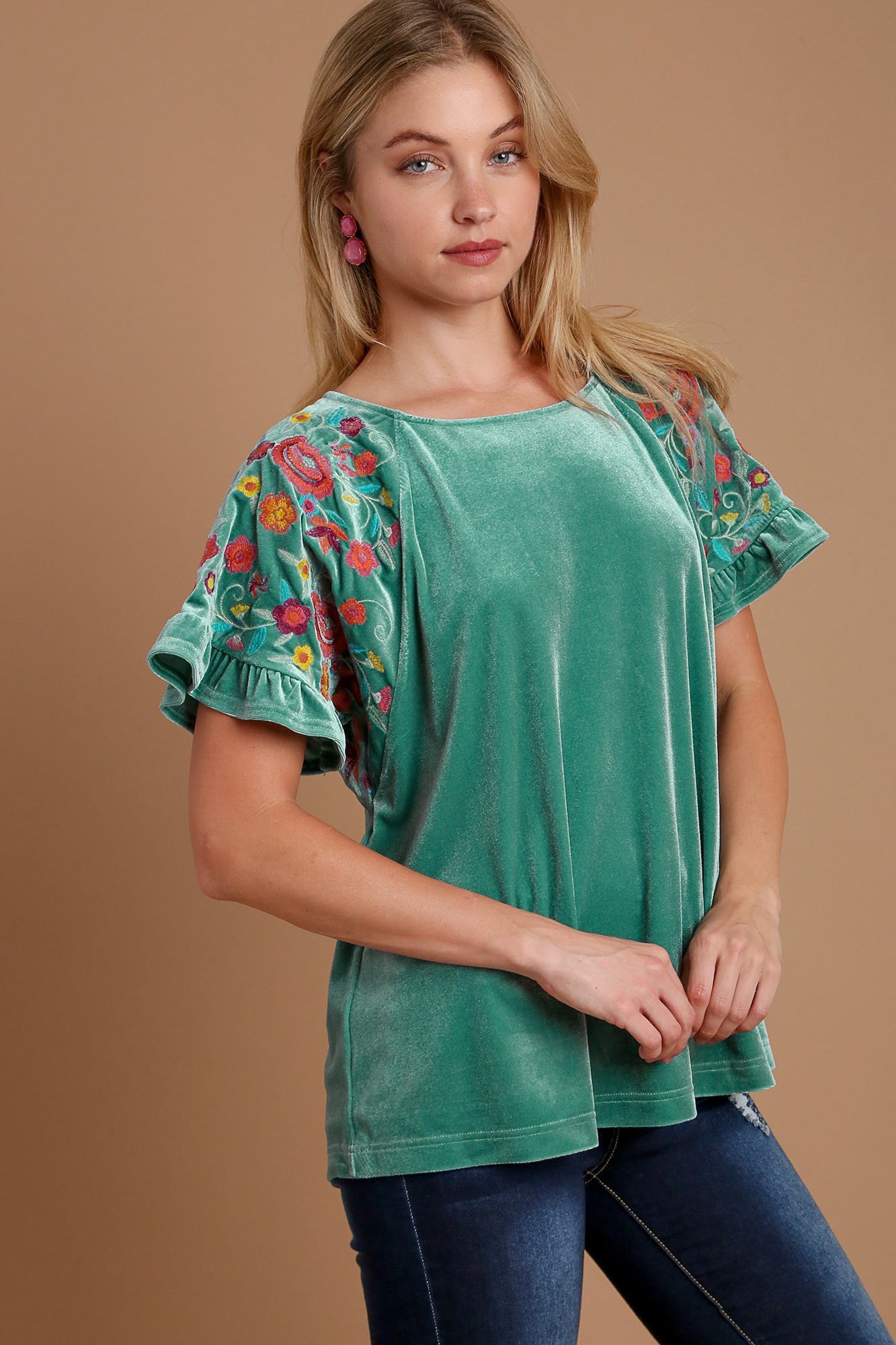 Umgee Tells A Story Velvet Embroidery Short Sleeve Blouse in Turquoise