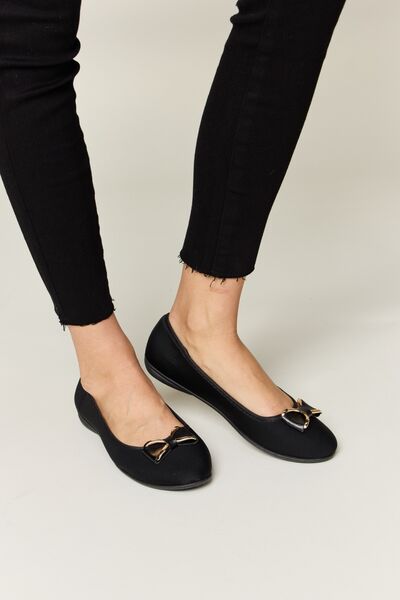 Forever Link Stepping Out Metal Buckle Flat Loafers