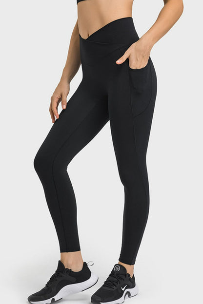 Unlimited Power V-Waist Yoga Leggings with Pockets