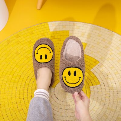 Melody A Perfect Day Smiley Face Cozy Slippers in Khaki/Yellow