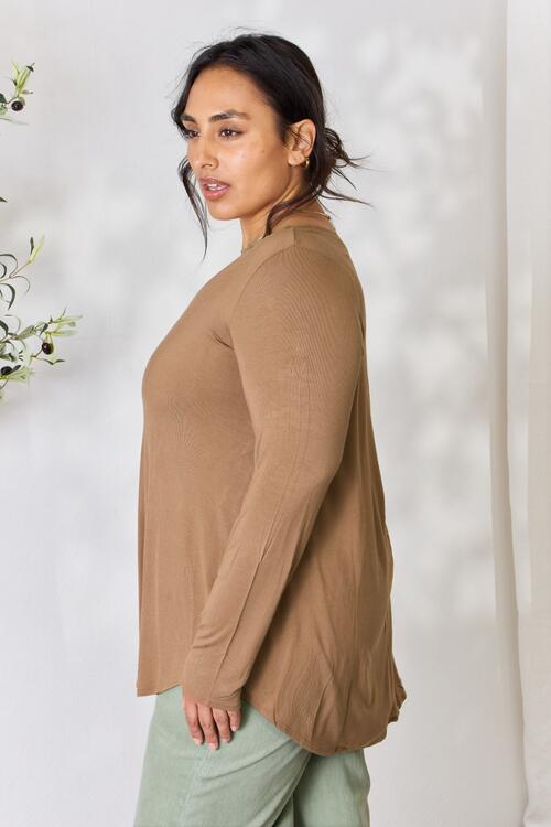 Zenana Glamour and Grace Long Sleeve V-Neck Top