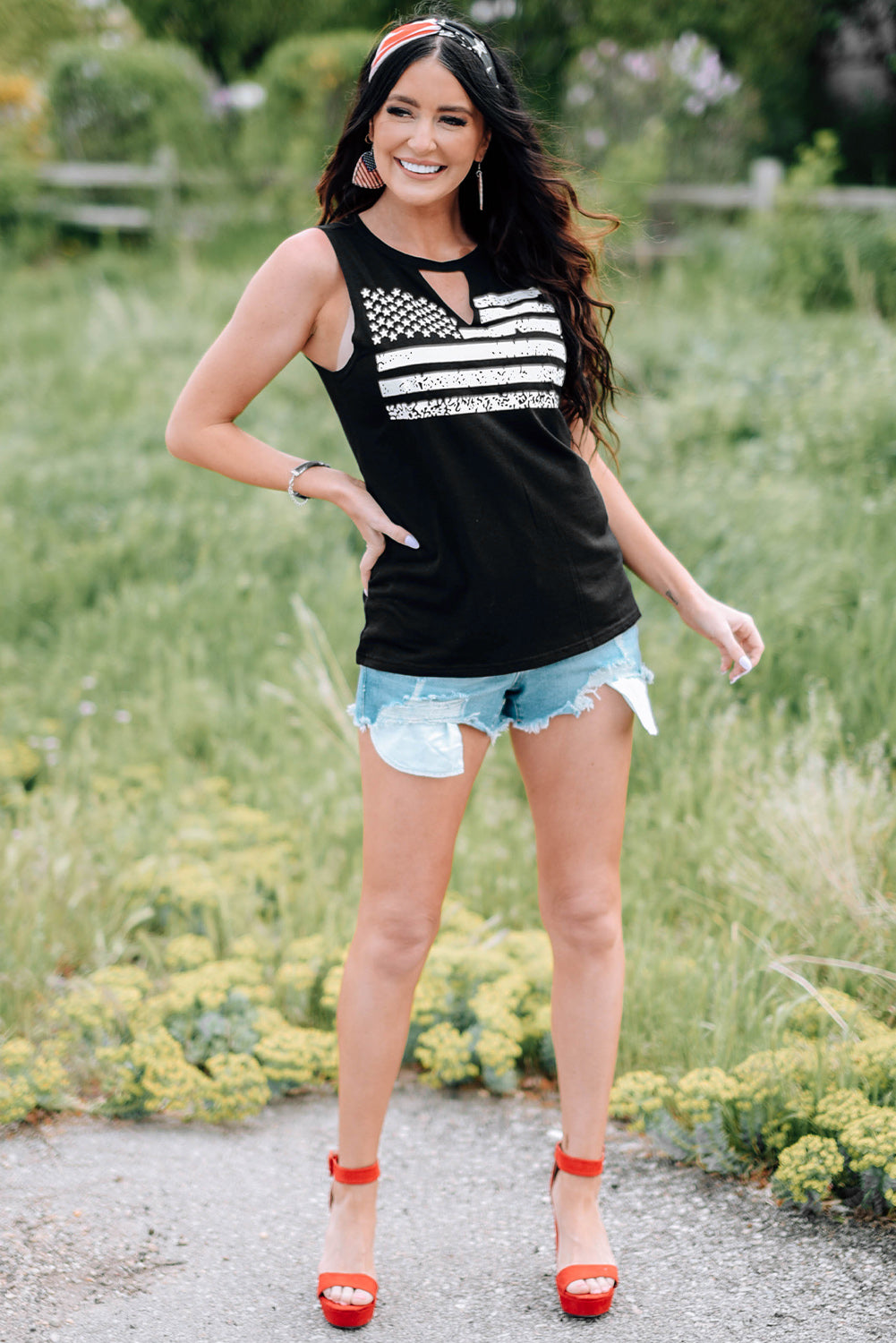 The Land I Love US Flag Graphic Cutout Tank Top