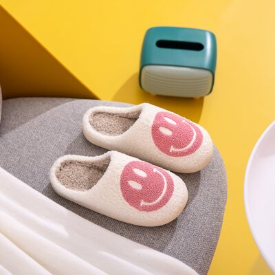 Melody A Perfect Day Smiley Face Cozy Slippers in White/Pink