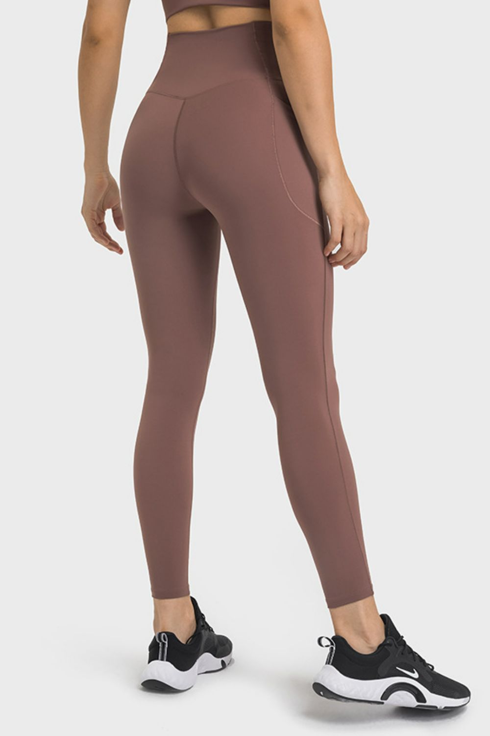 Unlimited Power V-Waist Yoga Leggings with Pockets