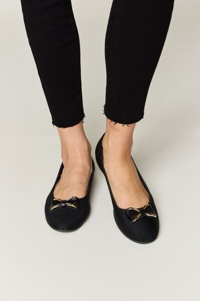 Forever Link Stepping Out Metal Buckle Flat Loafers