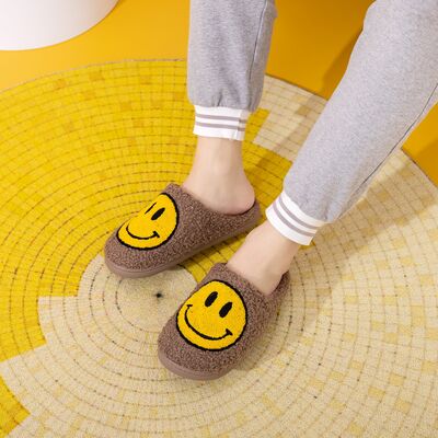 Melody A Perfect Day Smiley Face Cozy Slippers in Khaki/Yellow