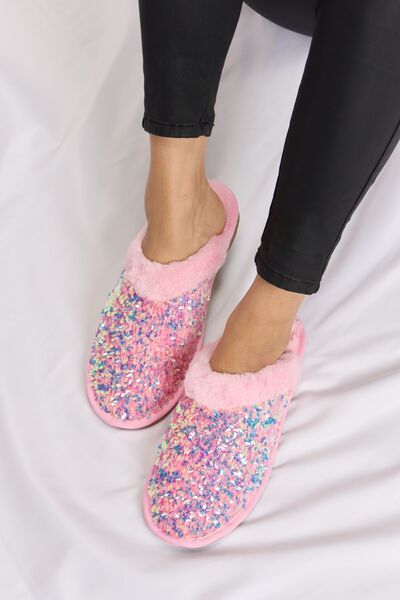Forever Link Sprinkle with Sparkle Sequin Plush Round Toe Slippers