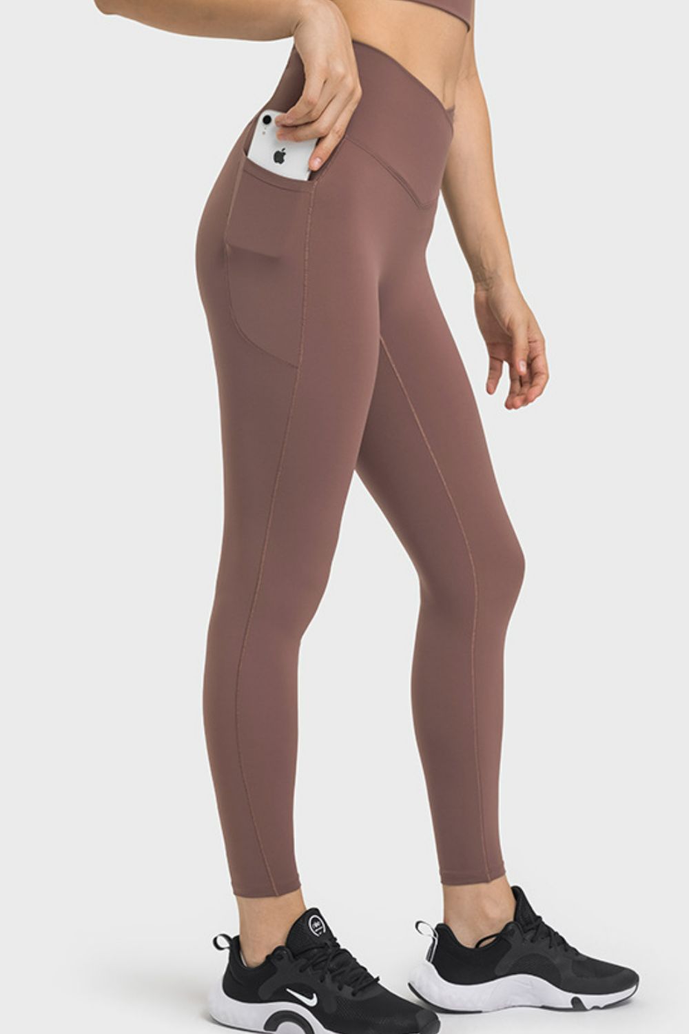 Unlimited Power V-Waist Yoga Leggings with Pockets